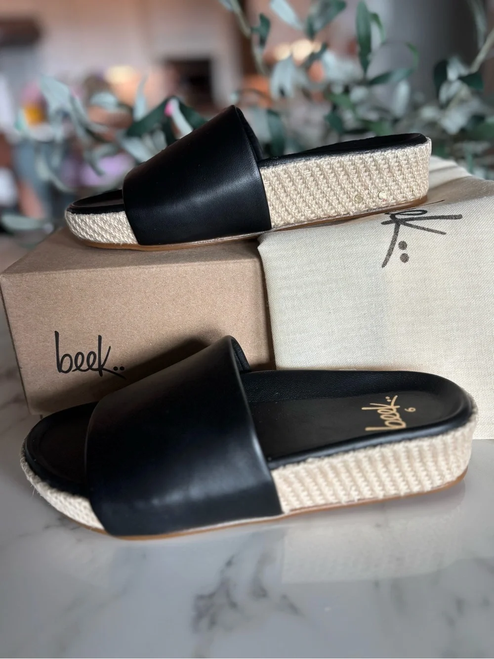 beek Pelican Black & Jute Sandals with Platform Sole - Size 8 NIB